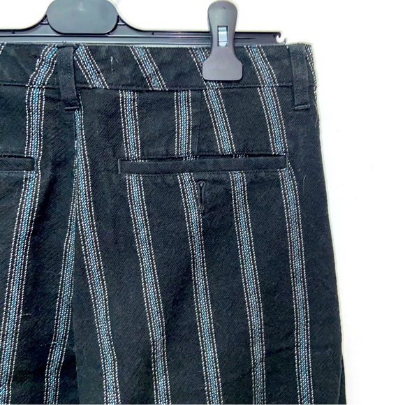URBAN OUTFITTERS - Wide Leg Pinstripe Trousers - Picture 4 of 9